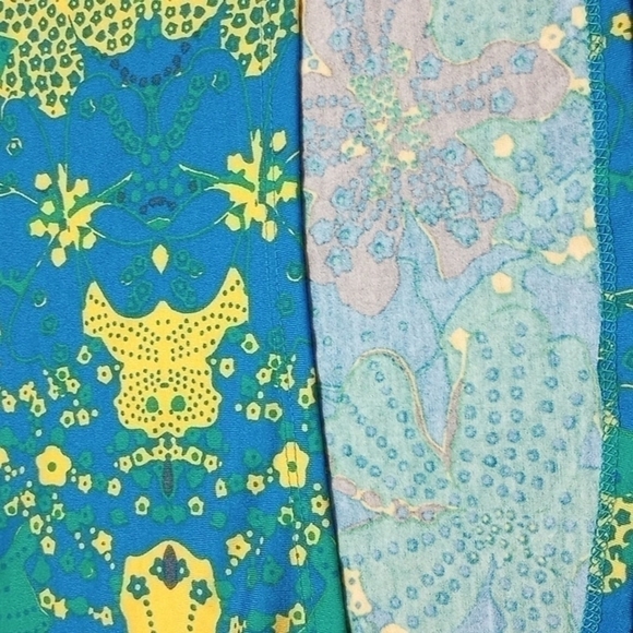 🌻3 For $12🌻LuLaRoe NWOT Blouse Size Xxs - Picture 2 of 4